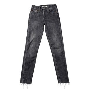 Levis Jeans Womens 24 Black‎ Wedgie Skinny Straight Raw Hem Button Fly Stretch